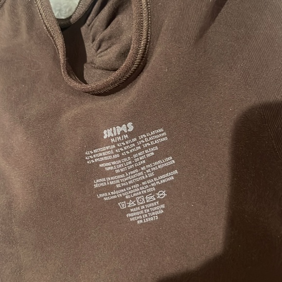 New Seamless Thong bodysuit - Picture 3 of 4